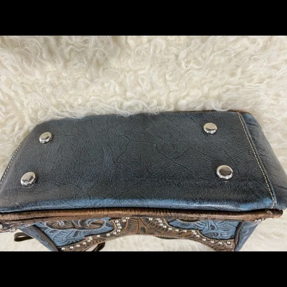 American West Concealed Carry Bag and Wallet - Picture 4 of 6